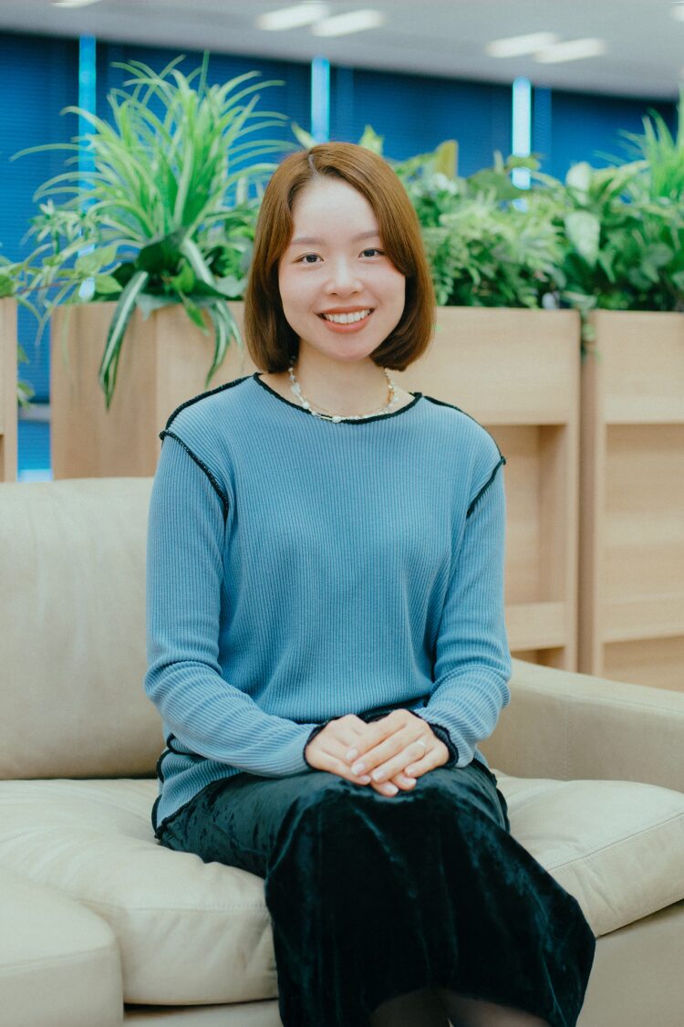 早坂 千尋